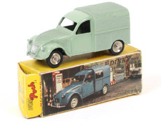 Lot 26 - DINKY TOYS (FRANCE) Série POCH (1)