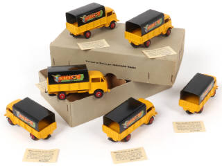 Lot 97 - DINKY TOYS (FRANCE) (7)