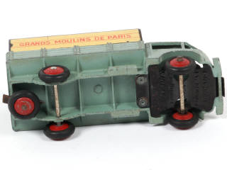 Lot 99 - DINKY TOYS (FRANCE) (1)