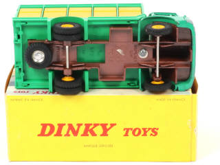 Lot 114 - DINKY TOYS (FRANCE) (1)