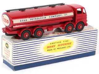 Lot 159 - DINKY TOYS (GB) (1)