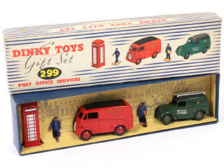 Lot 167 - DINKY TOYS (GB) (1)