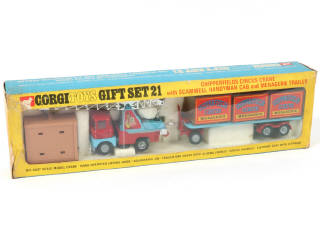 Lot 15 - CORGI TOYS (GB) (1)
