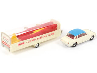 Lot 153 - DINKY TOYS (GB) (1)