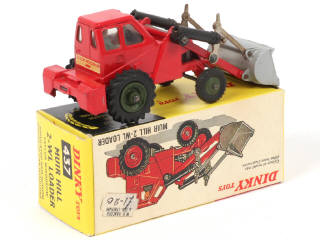 Lot 166 - DINKY TOYS (GB) (1)