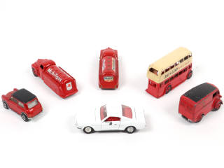 Lot 99 - DINKY TOYS (GB) (6)