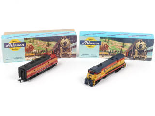 Lot 193 - ATHEARN 'HO' (USA) (2)