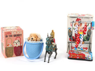 Lot 226 - DIVERS (JAPON) (3)