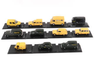 Lot 111 - DIVERS (11)