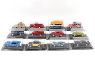 Lot 120 - DIVERS (12)