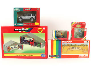 Lot 201 - BRITAINS (GB) (5)