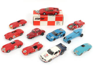 Lot 114 - DIVERS (11)
