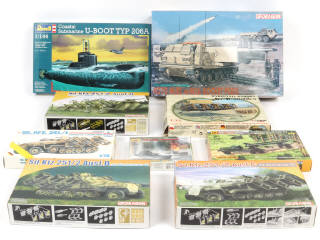 Lot 22 - DIVERS (9)