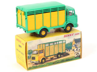 Lot 215 - DINKY TOYS (FRANCE) (1)