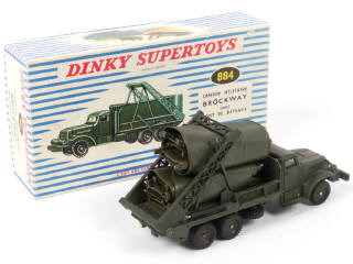 Lot 217 - DINKY TOYS (FRANCE) (1)