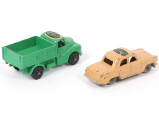 Lot 175 - DINKY TOYS (GB) (2)