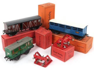 Lot 28 - HORNBY 'O' (FRANCE) (5)