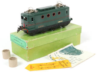 Lot 13 - HORNBY 'O' (FRANCE) (1)