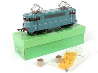Lot 15 - HORNBY 'O' (FRANCE) (1)