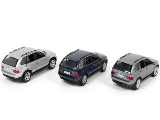 Lot 146 - KYOSHO (JAPON) (3)