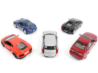 Lot 185 - DIVERS (5)