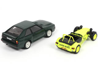 Lot 128 - DIVERS (2)