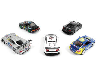 Lot 175 - DIVERS (1)