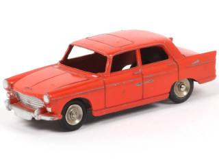 Lot 193 - DINKY TOYS (FRANCE) Série JUNIOR (1)