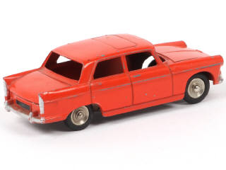 Lot 193 - DINKY TOYS (FRANCE) Série JUNIOR (1)