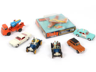 Lot 184 - DINKY TOYS (GB) (7)