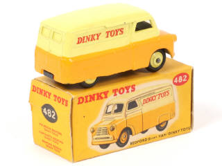 Lot 175 - DINKY TOYS (GB) (1)