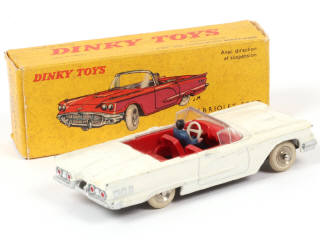 Lot 208 - DINKY TOYS (FRANCE) (1)