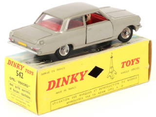 Lot 209 - DINKY TOYS (FRANCE) (1)