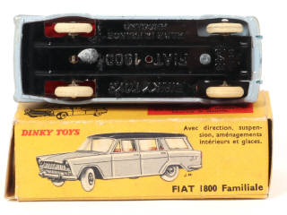Lot 205 - DINKY TOYS (FRANCE) (1)