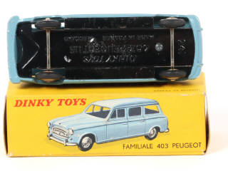 Lot 201 - DINKY TOYS (FRANCE) (1)