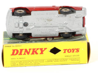 Lot 211 - DINKY TOYS (FRANCE) (1)