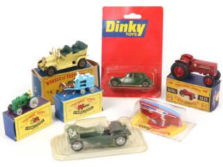 Lot 57 - DIVERS (GB) (7)