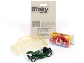 Lot 57 - DIVERS (GB) (7)