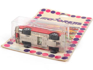 Lot 136 - MAJORETTE (FRANCE) (1)