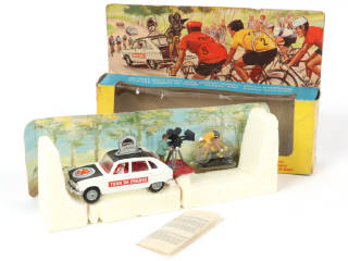 Lot 92 - CORGI TOYS (GB) (1)