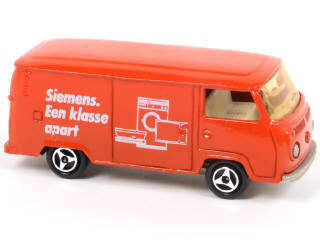Lot 13 - MAJORETTE (FRANCE) (1)