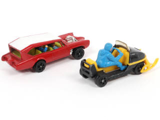 Lot 141 - CORGI JUNIORS (GB) (2)