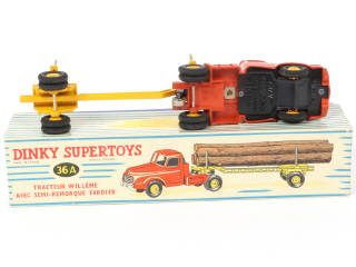 Lot 175 - DINKY TOYS (FRANCE) (1)