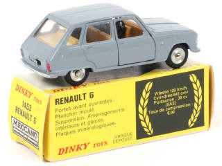 Lot 172 - DINKY TOYS (FRANCE) (1)