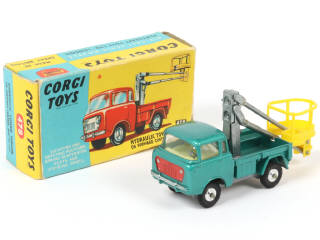 Lot 49 - CORGI TOYS (GB) (1)