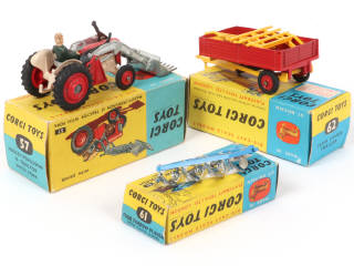 Lot 54 - CORGI TOYS (GB) (3)