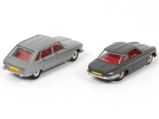 Lot 189 - DINKY TOYS (FRANCE) (2)