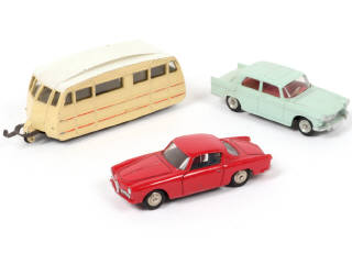 Lot 217 - DINKY TOYS (FRANCE) (3)