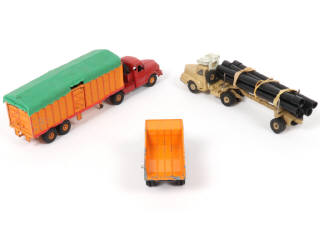 Lot 221 - DINKY TOYS (FRANCE) (3)