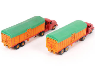 Lot 198 - DINKY TOYS (FRANCE) (2)